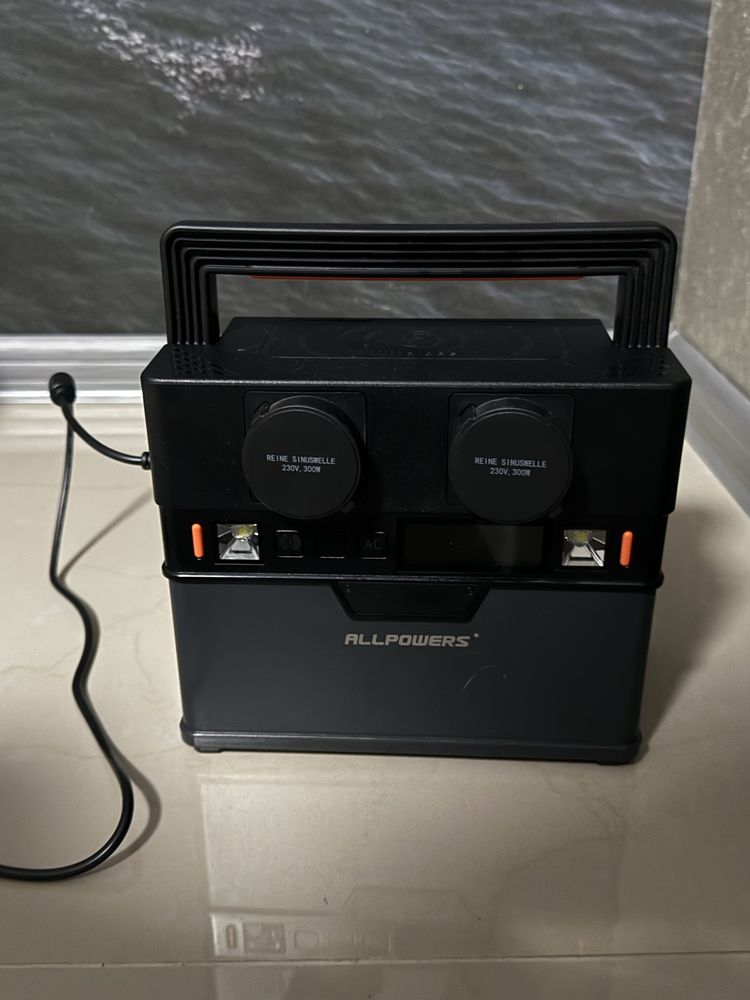 Портативная зарядная станция AllPowers