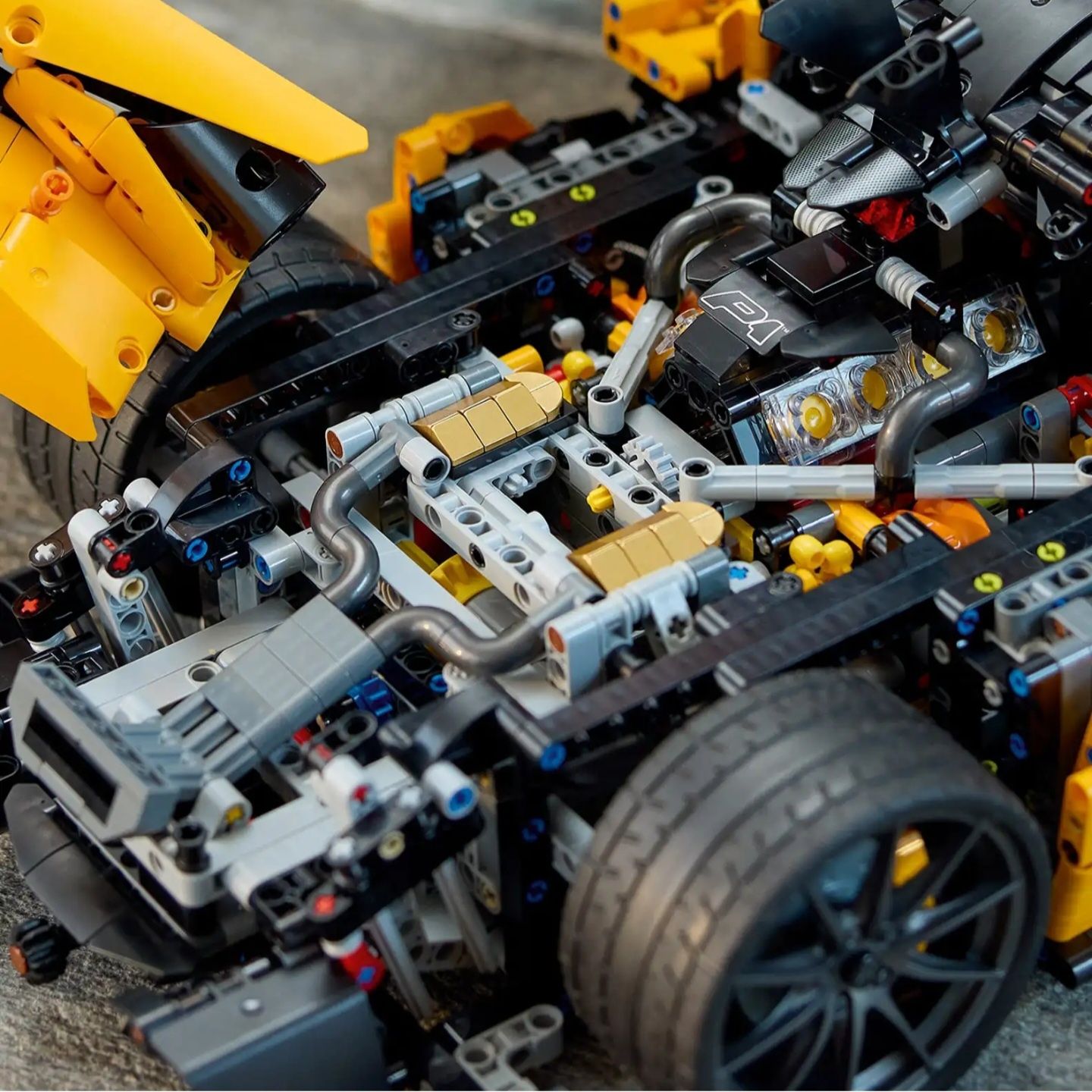 Lego Technic 42172 - McLaren P1™