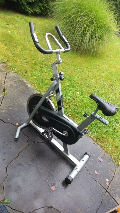 Stary rower spinnigowy BC 4600-18