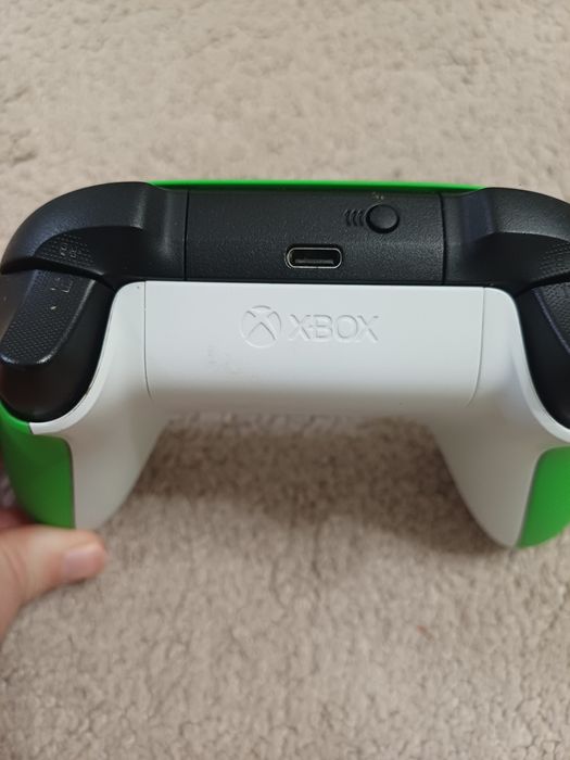 Геймпад Microsoft Official Xbox Series X/S Wireless Controller