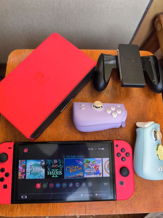 Nintendo Switch OLED – Mario Red Edition + карта памяті 256Гб