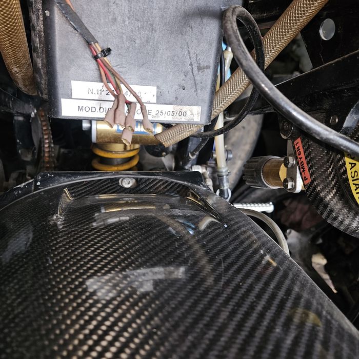 Ямаха р6.Yamaha r6 99-02 OHLINS