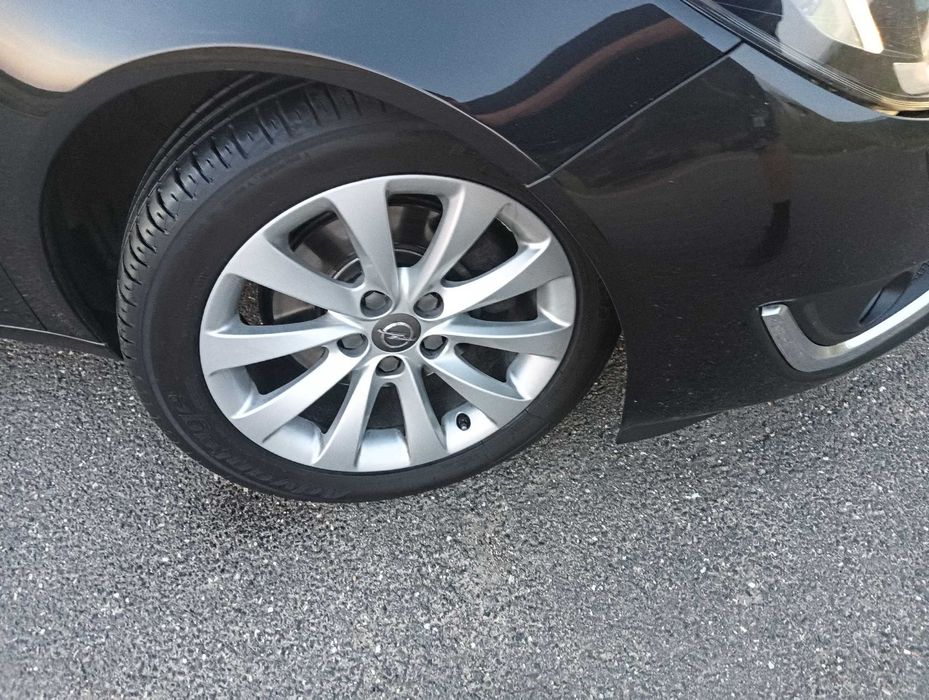 Opel Insignia 2.0 Disel kombi super stan pełen serwis