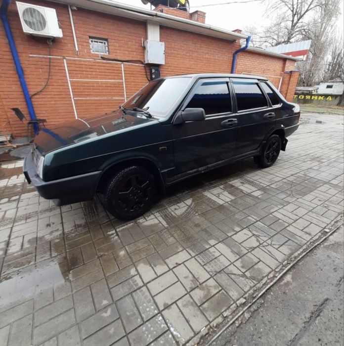 Продам автомобиль  ВАЗ 21099