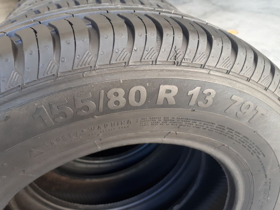 Quatro pneus novos 155/80 R13 Continental p/ Fiat Panda 169