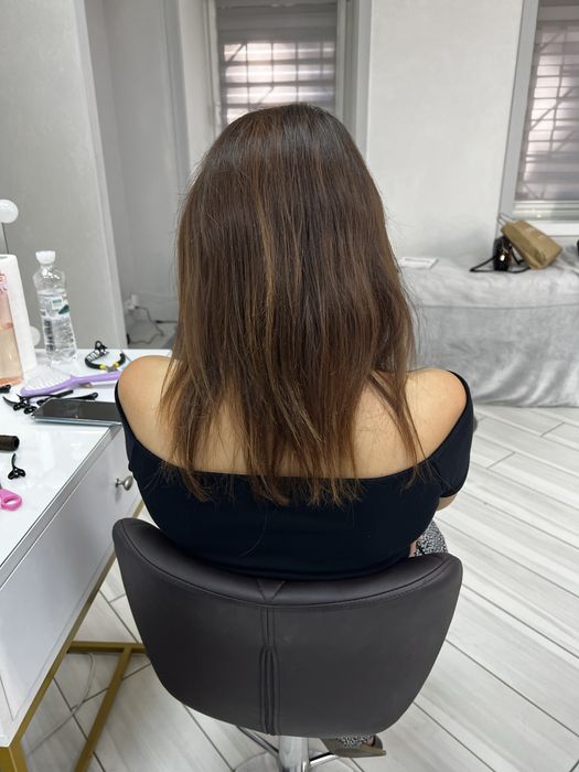 Нарощення волосся