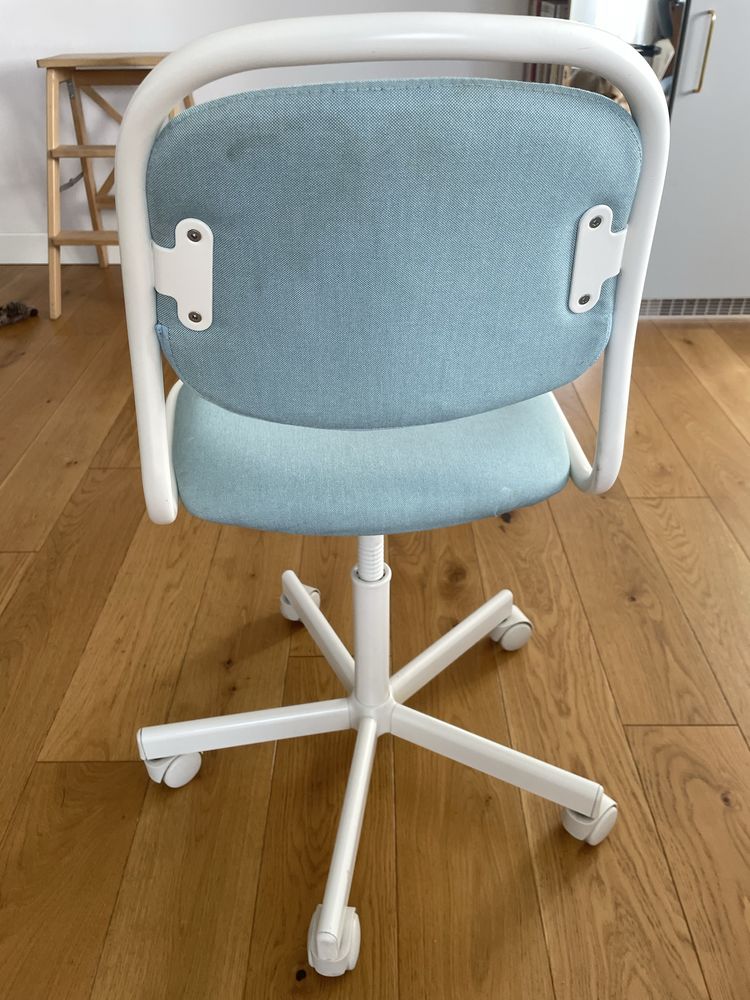 Dziecięce krzesło biurowe Ikea