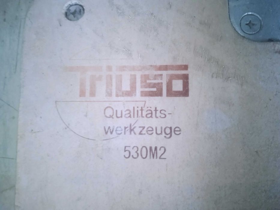 Maszyna do cięcia płytek, glazury Triuso