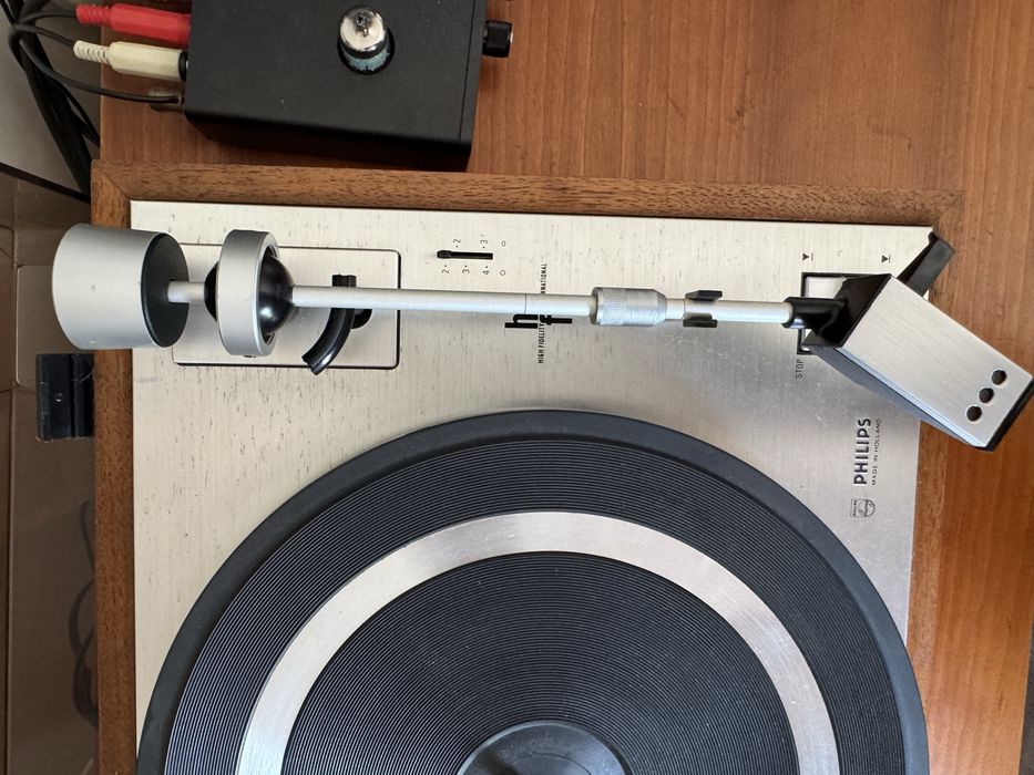 Gira Discos Philips 308