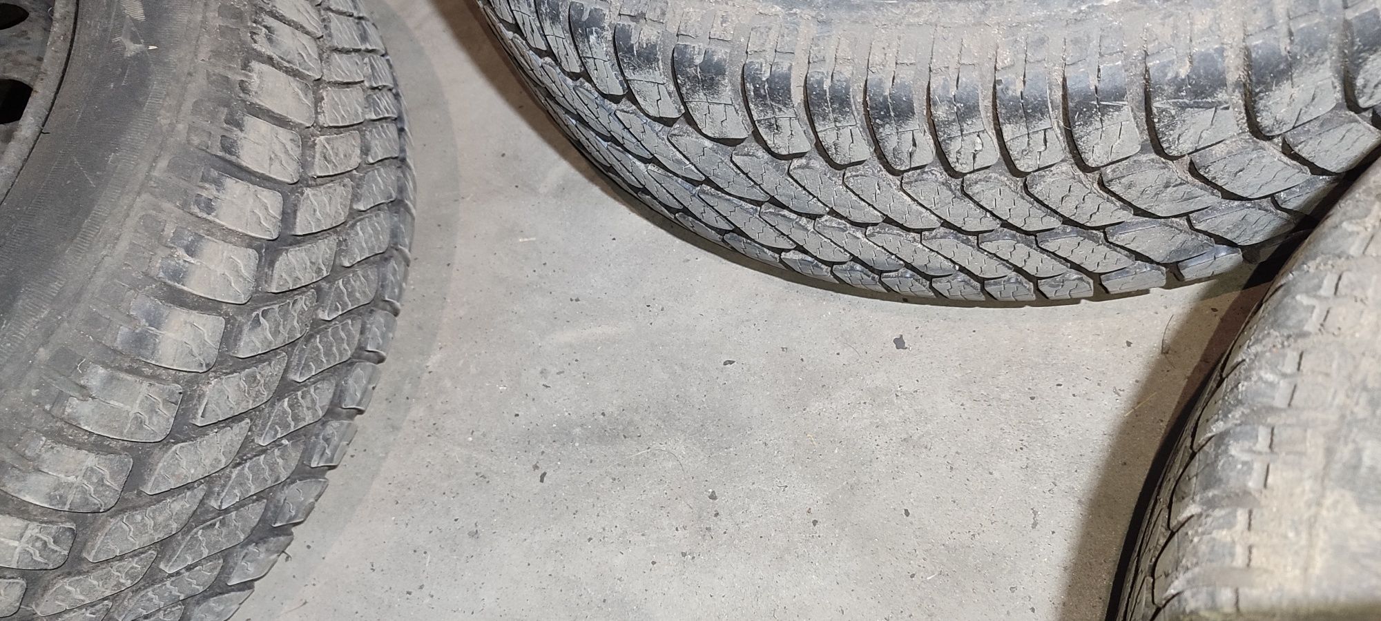 Peugeot Citroen C3 C2 felgi stalowe 14 4x108 opona wielosezon