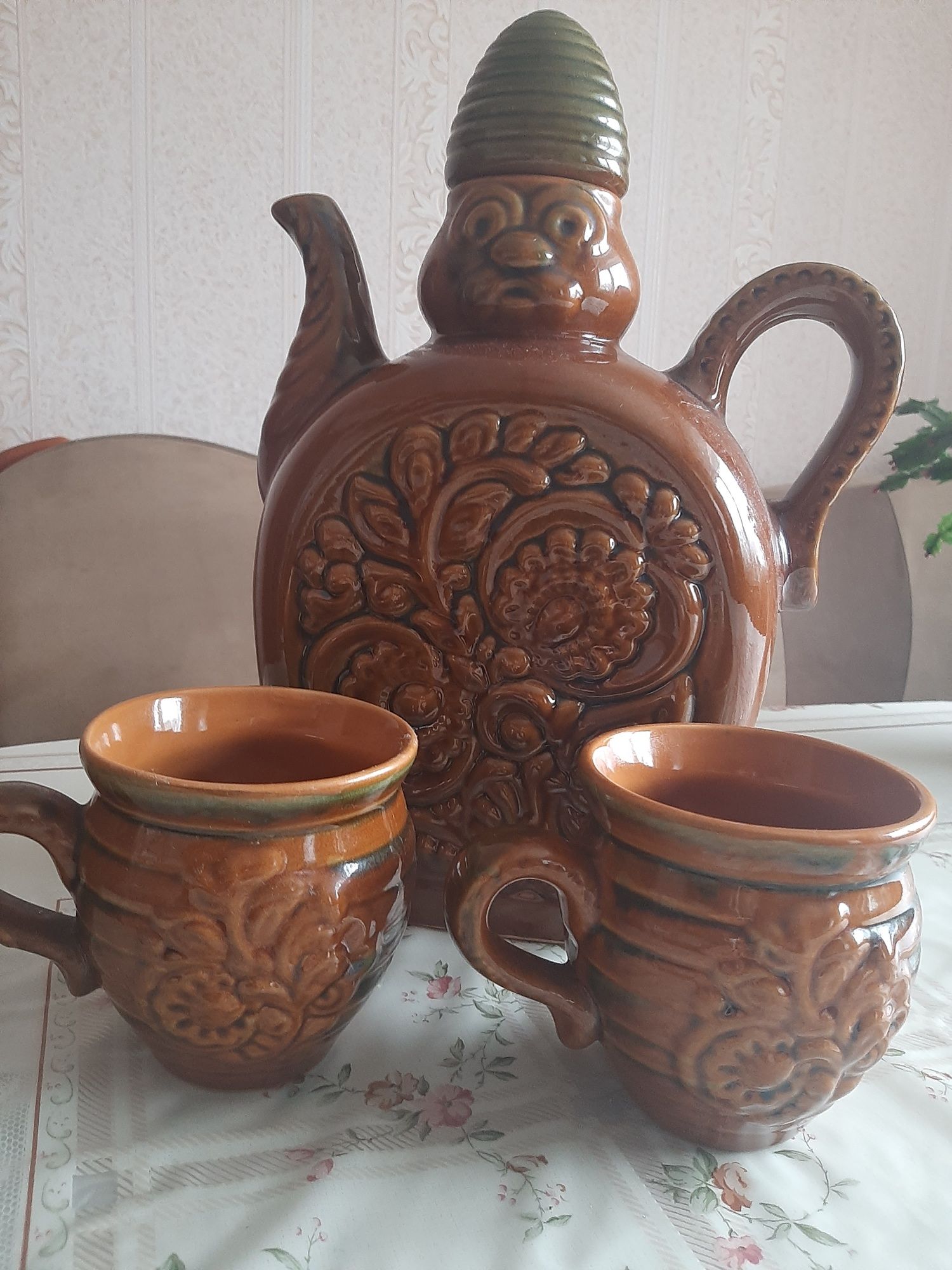 Продаеться набор васильківської  маїліки.