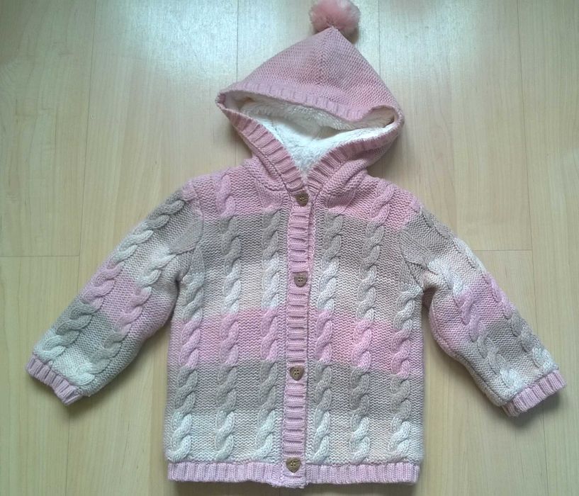 Cudny cieplutki sweterek na polarze NUTMEG r. 92 stan idealny