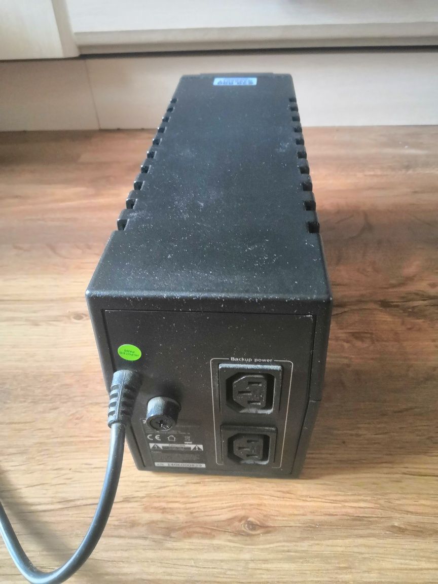 Продам ups 600va