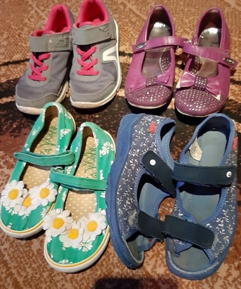 buty dziewczęce rozm 30, zestaw 4 pary. Wysyłka Olx