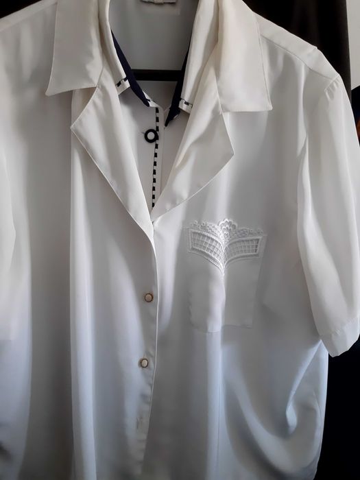 Para senhora de meia idade/ lindas peças de roupa