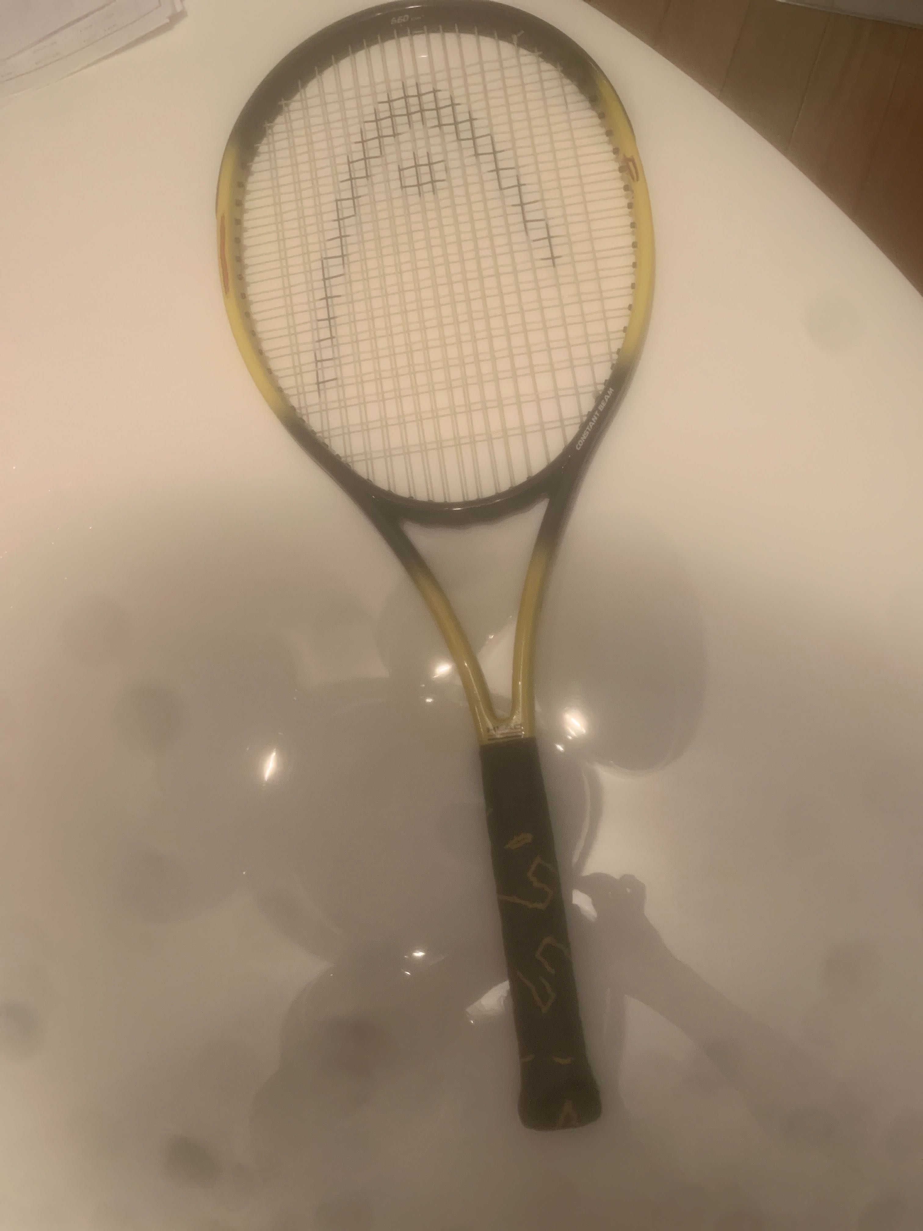 Raquete de ténis head amarela e preta boa e praticamente nova