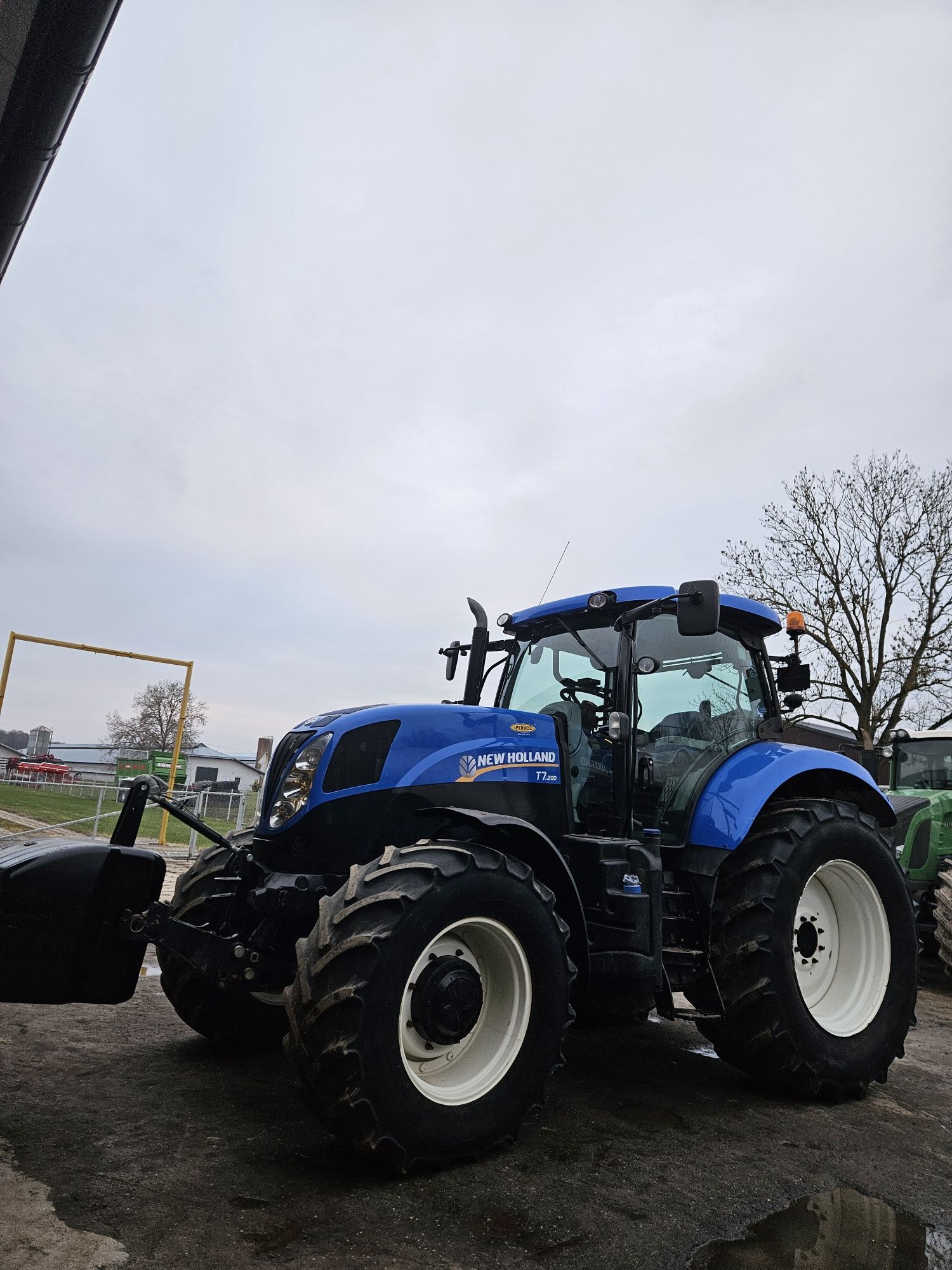 Sprzedam New holland t7.200 Brutto