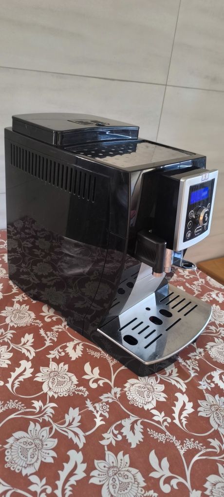 Máquina de café Delonghi cappuccino