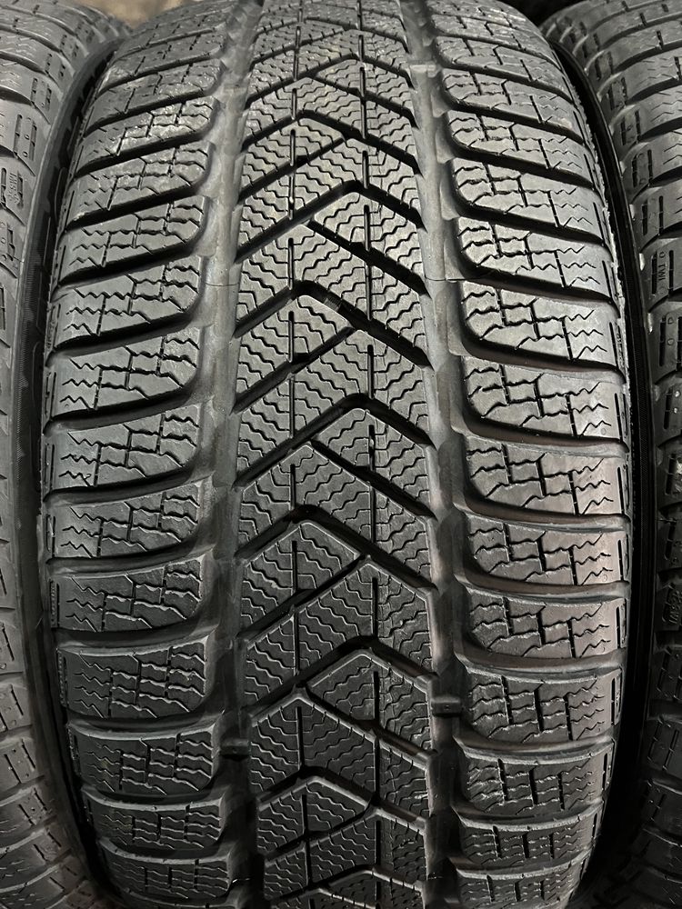 245/40/19 R19 Pirelli Sottizero 3 4шт зима