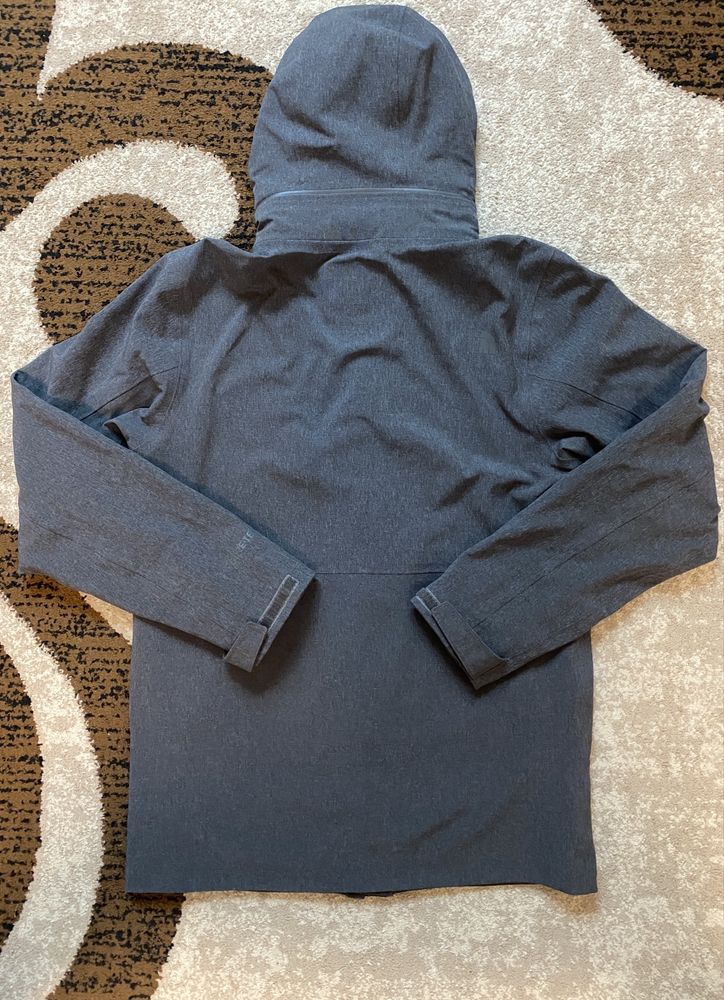 Вітровка The North Face Apex Flex Gore-Tex S-M size