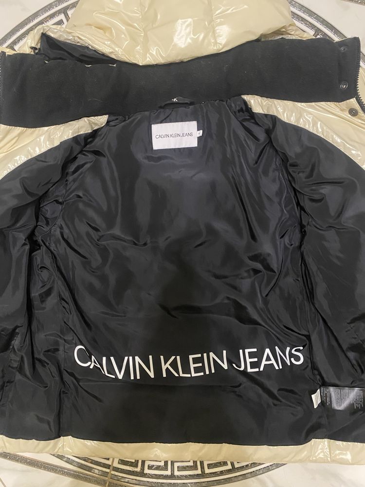 Зимня куртка Calvin Klein Жіноча