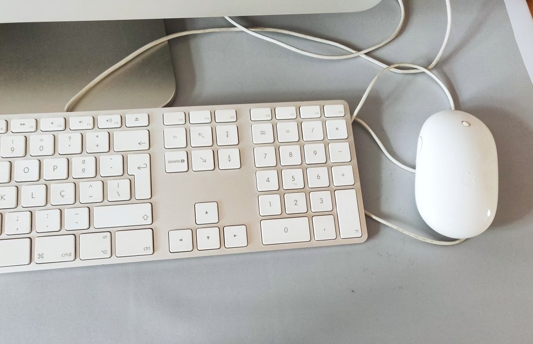 iMac 2008, 21,5"