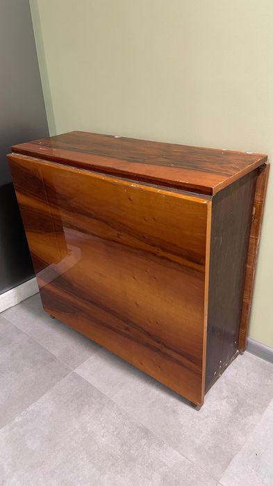 Стіл деревʼяний, розкладний