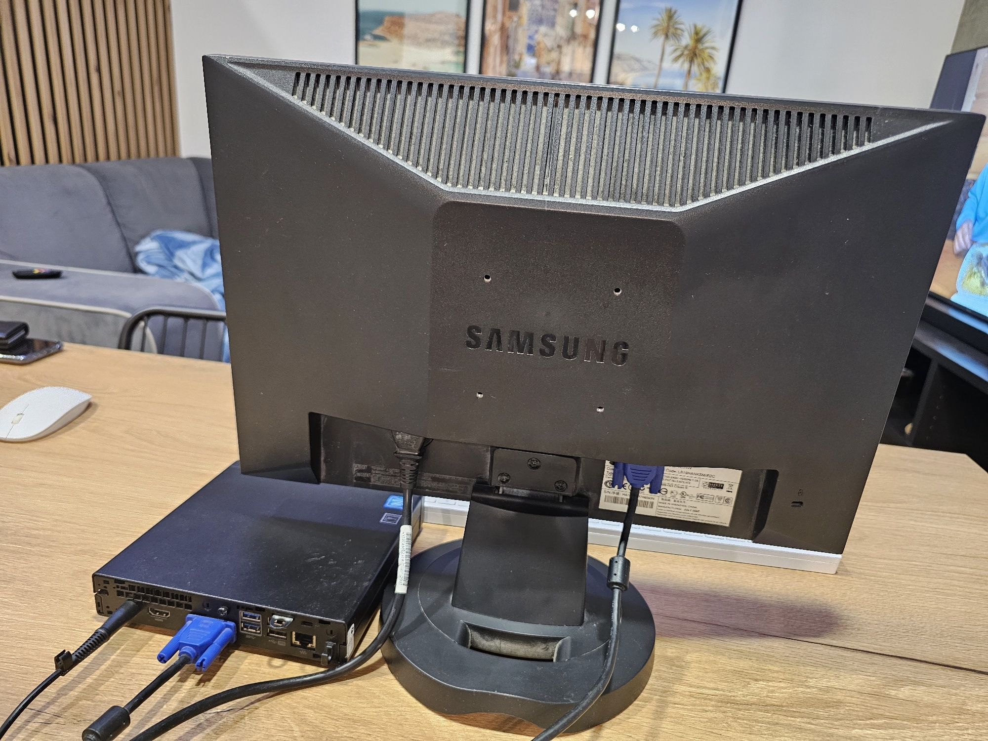 Mini Pc HP 8 GB  ram i 225 GB SSD