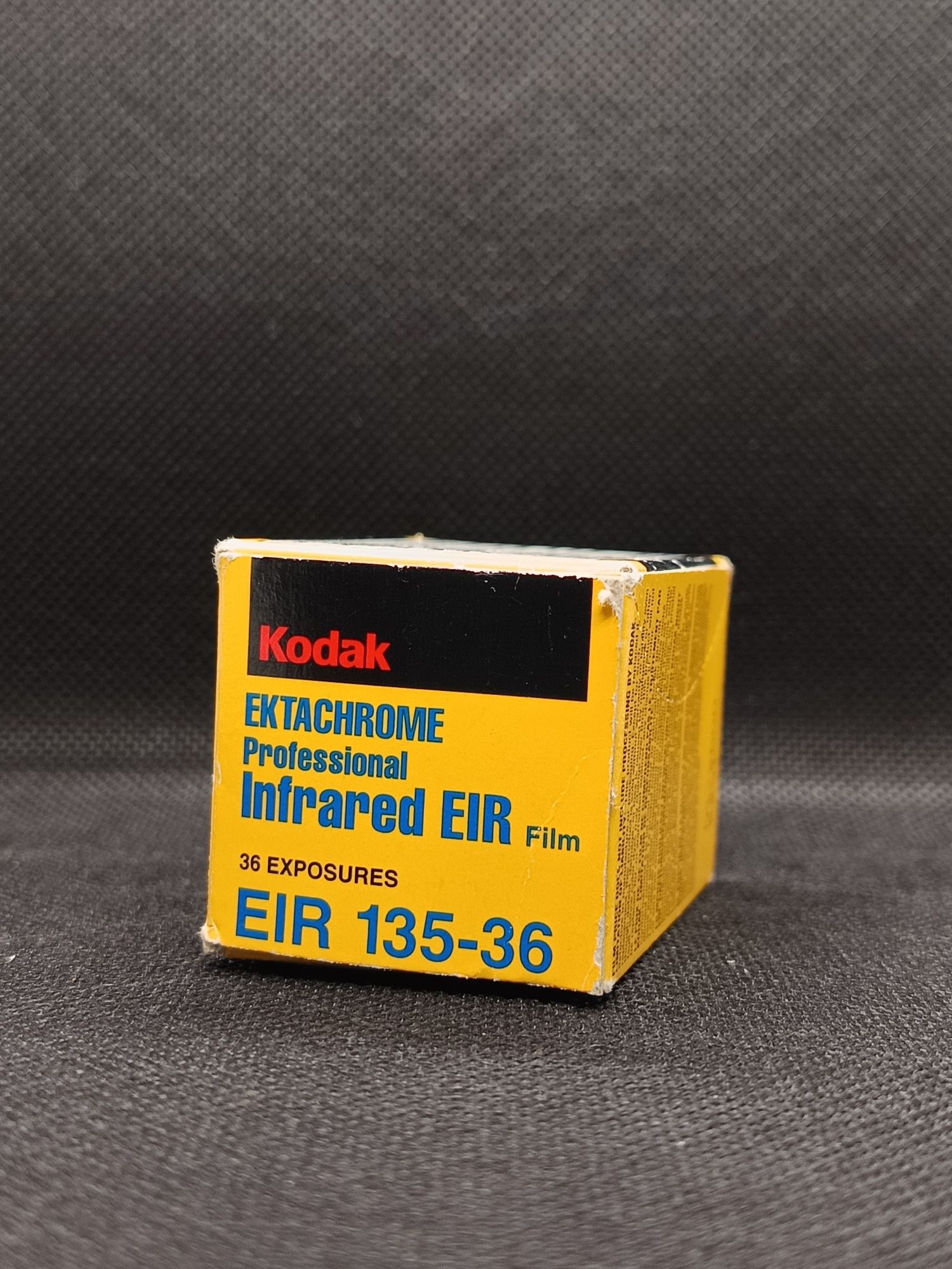 Rolo fotográfico Kodak Ektachrome Infrared EIR (35mm)