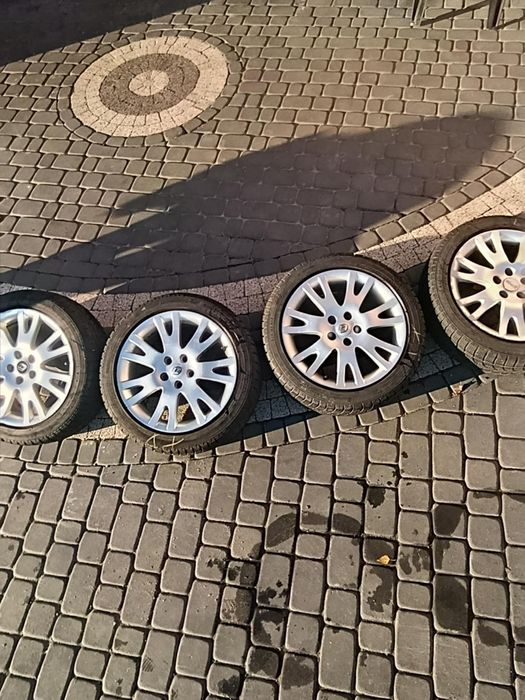 Opony zimowe z alufelgami 5x108 225x45x17