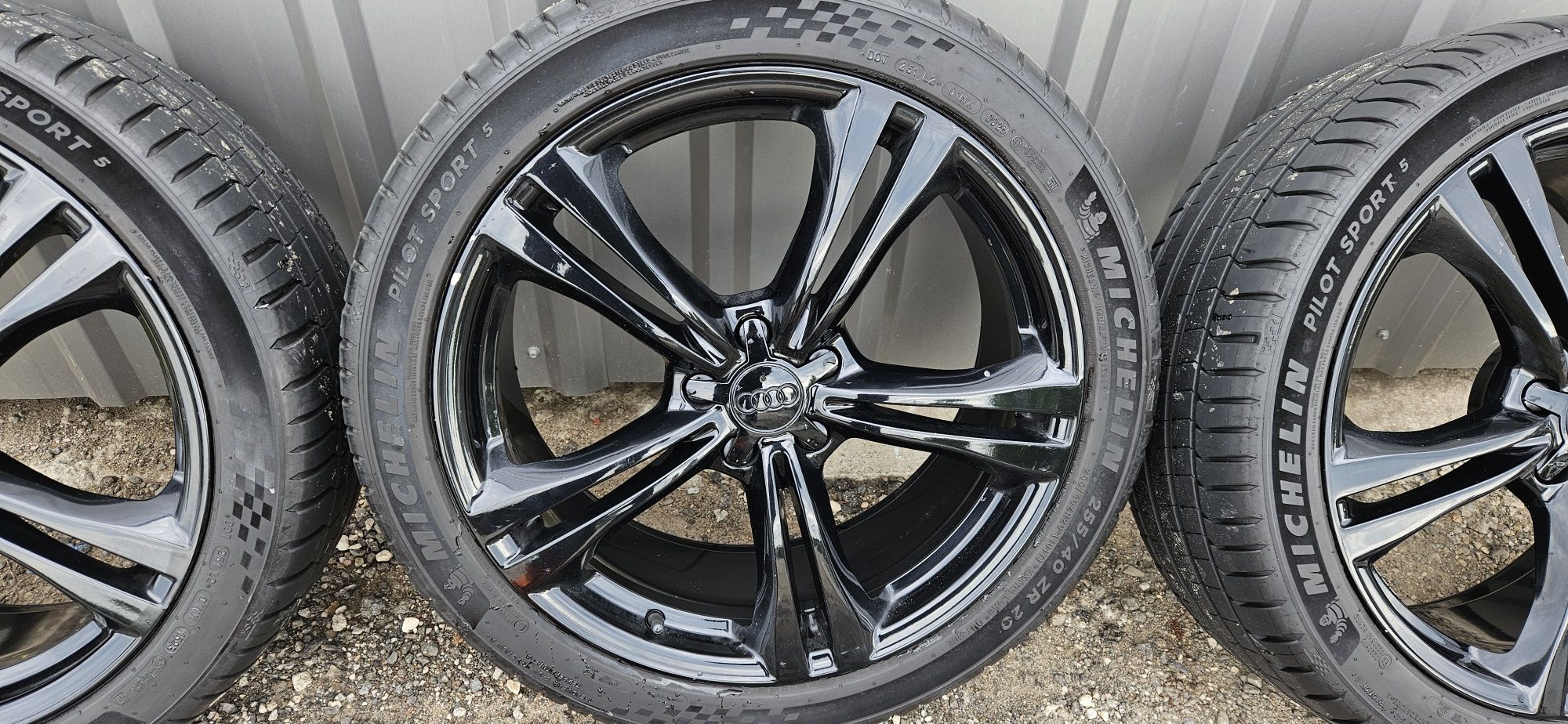 Alufelgi AUDI 5x112 20' 8.5J ET45 Czarne