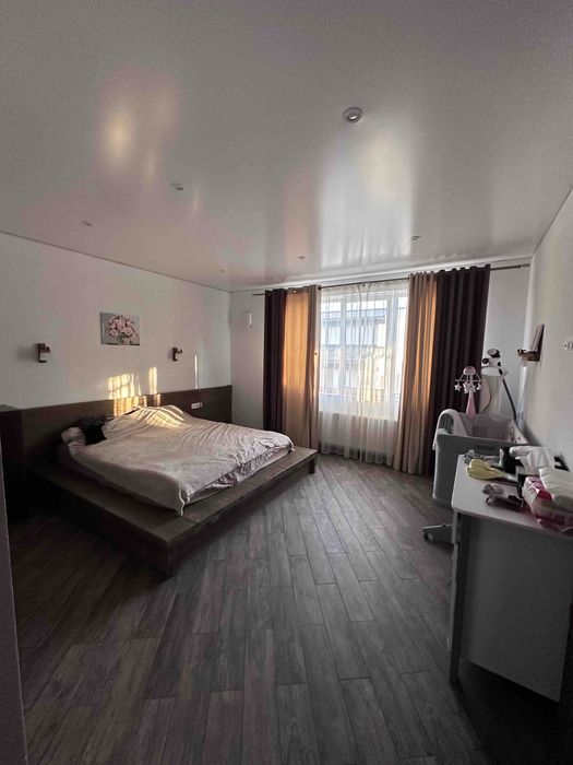 Продаж 2 будинків в мальовничому Свидівку з ремонтом та лазнею