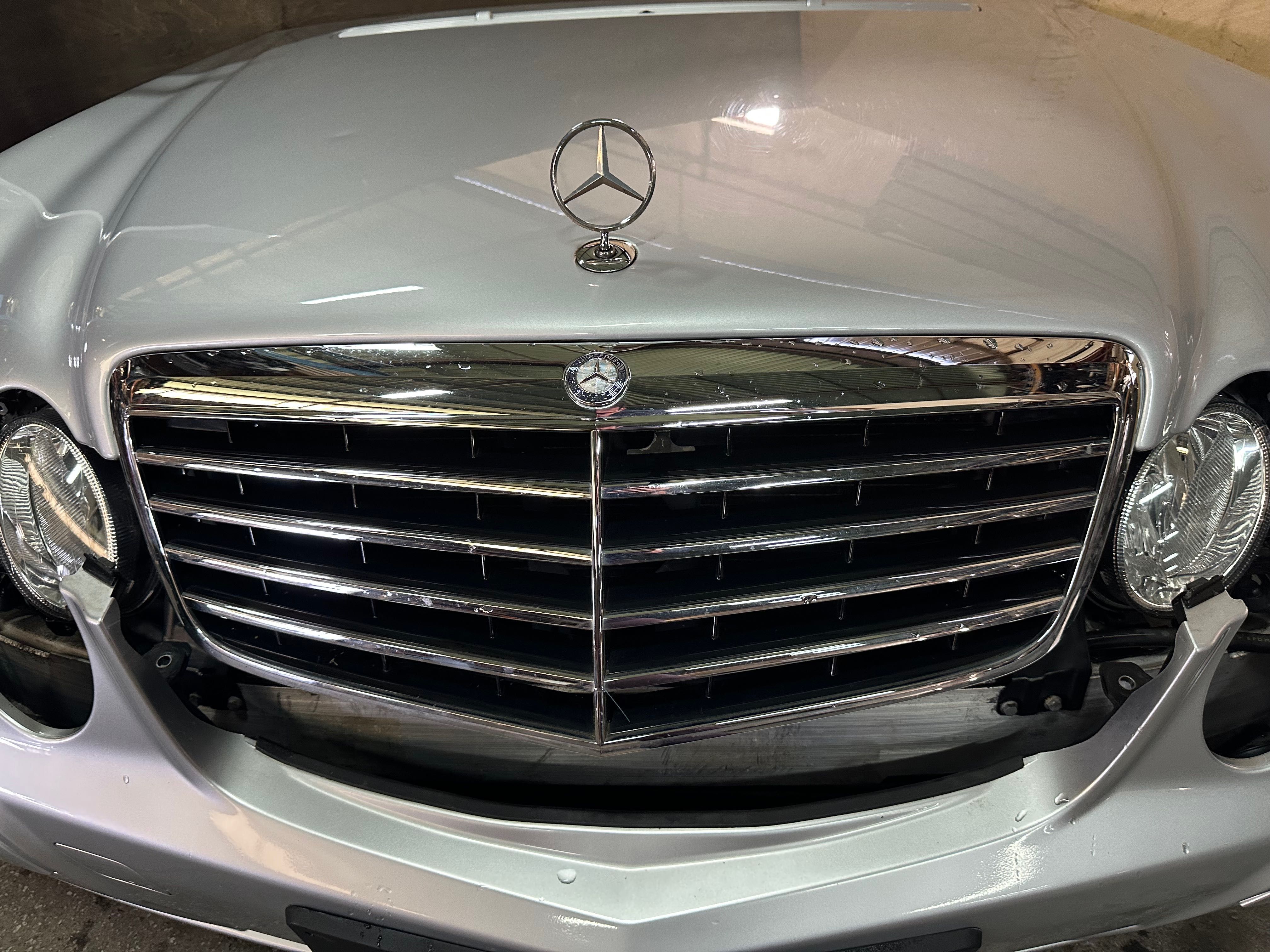 Frente completa com faróis xenon Mercedes W211 E220 MARETIAL ORIGINAL