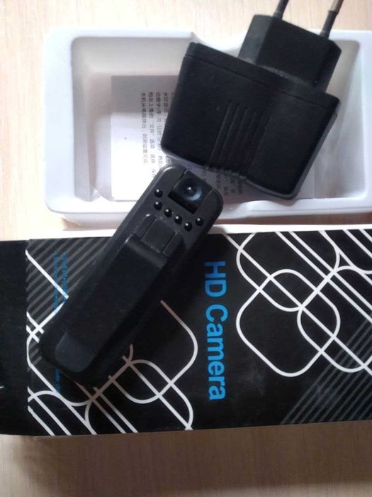 Боди-камера Full HD поворотная