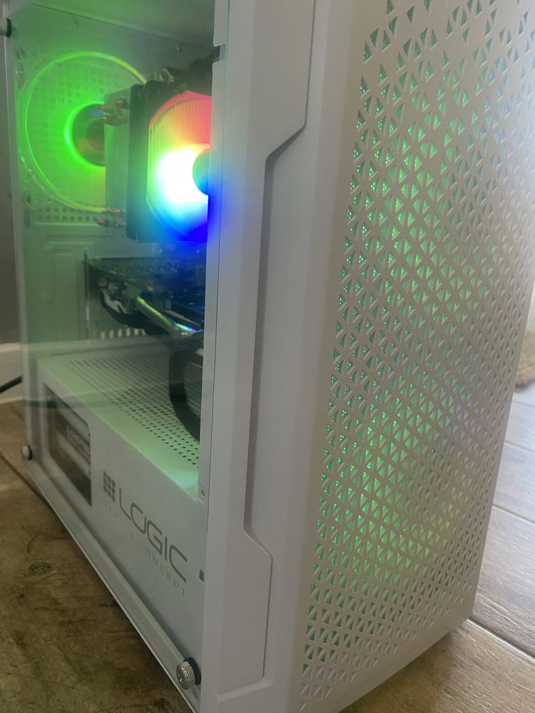 Komputer Gamingowy RGB, ARGB i5, RX 570, 16 GB RAM