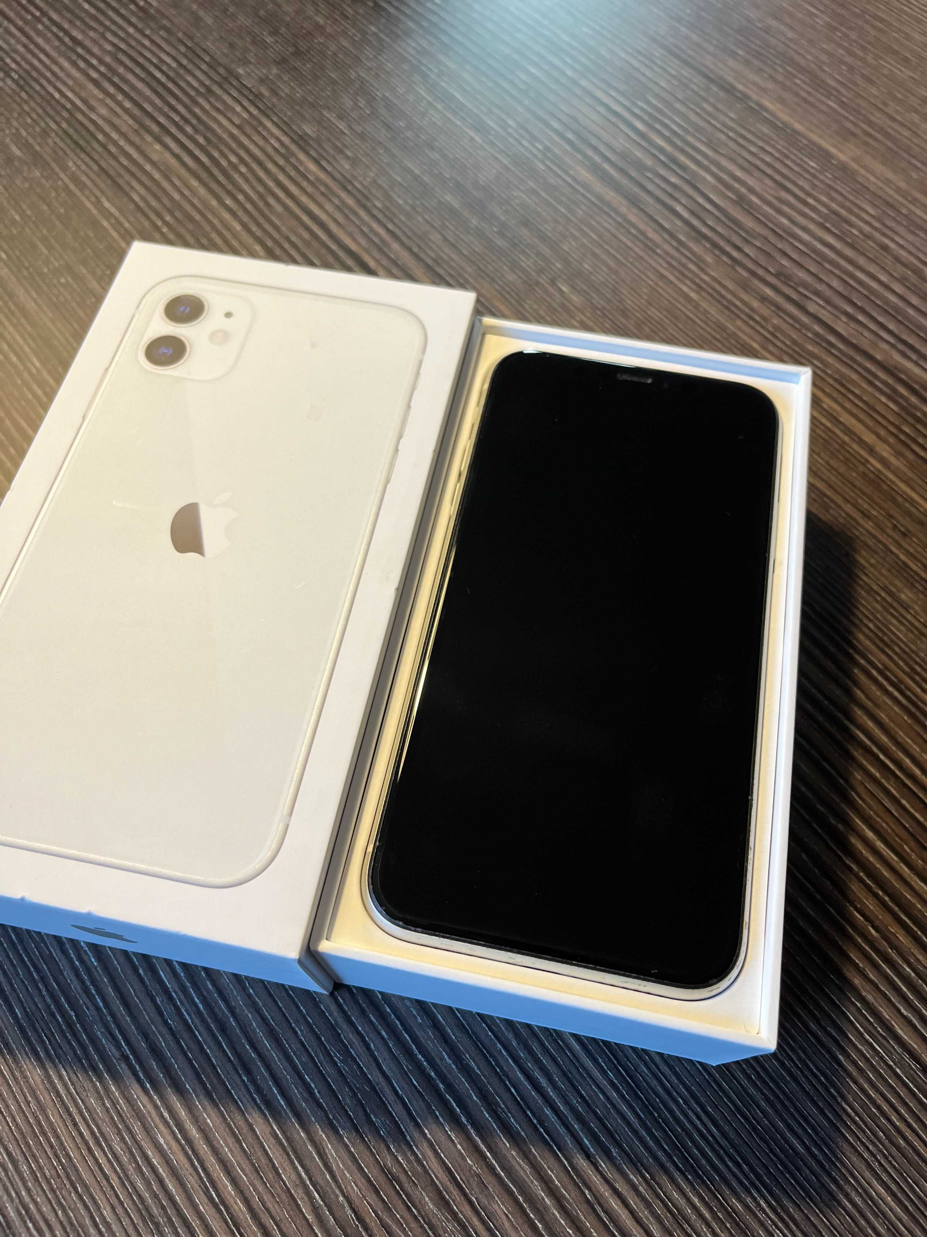 iPHONE 11  WHITE bialy