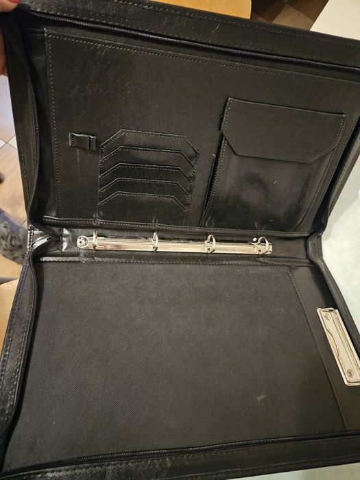 Teczka aktówka na dokumenty