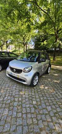 Smart fortwo caixa automática - 2015 - 65.000 kms