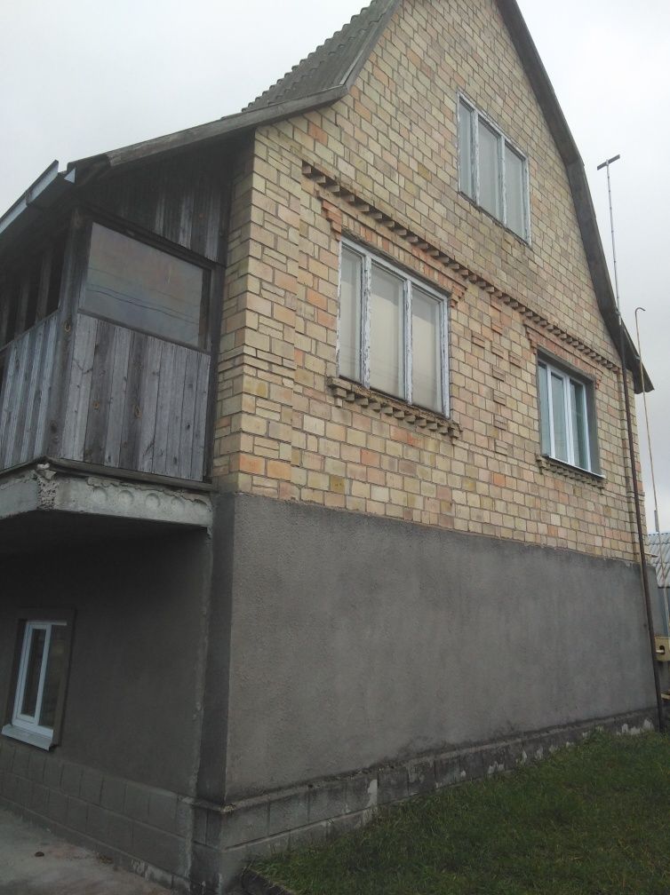 Продам будинок в смт Бабинці
