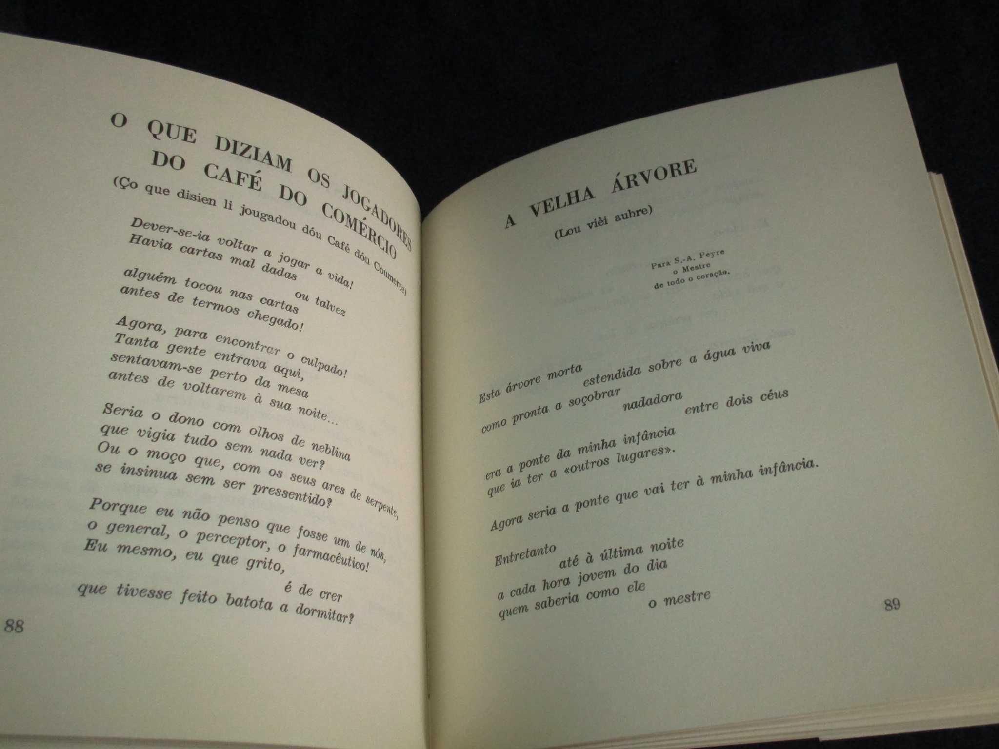 Livro Antologia da Poesia Provençal Moderna 1ª edição  Futura