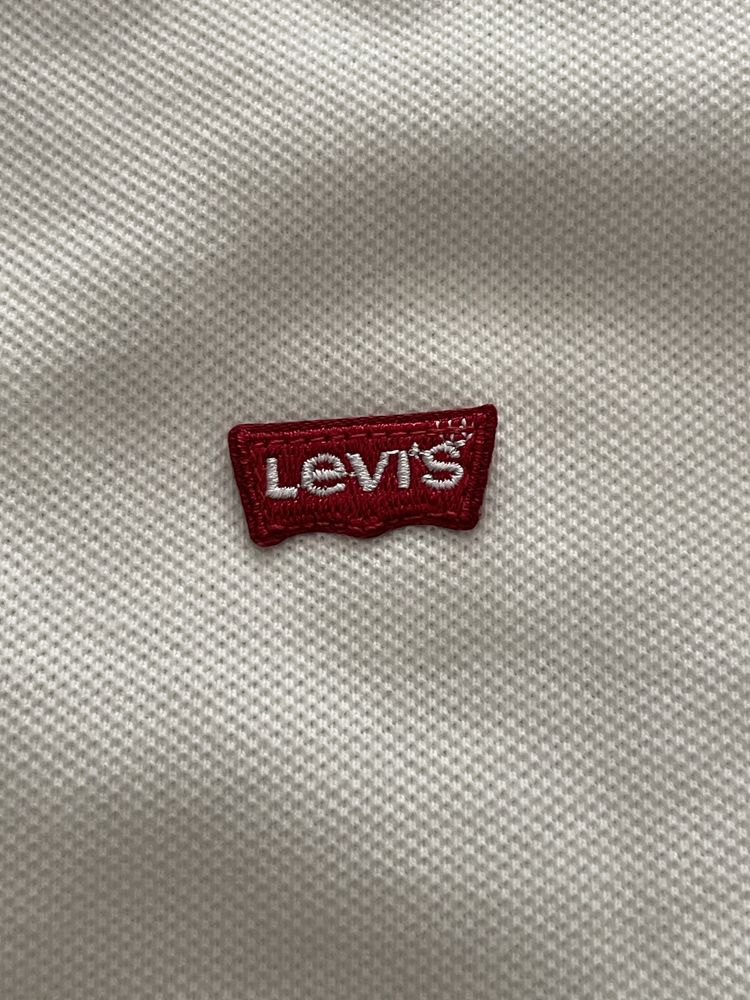 Polo branco LEVIS L