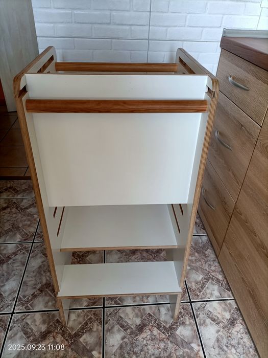 Pomocnik kuchenny helper kitchen Juupi