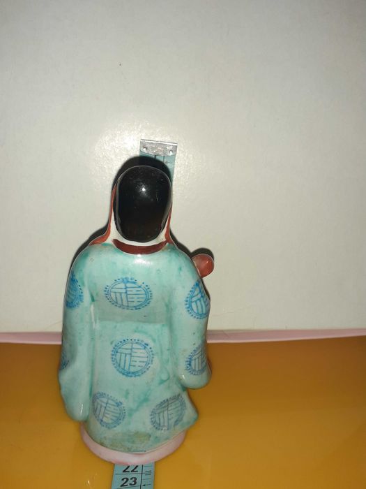 Estatueta  Porcelana Origem Macau