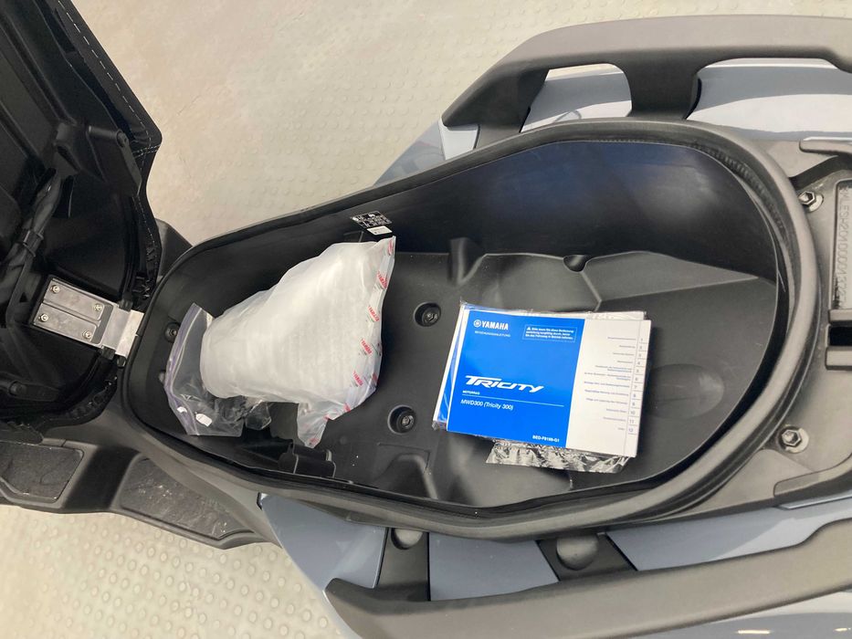 Максіскутер Yamaha Tricity 300