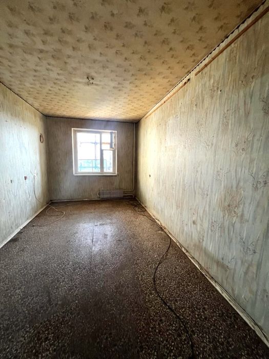 Продается 4 ком кв в Осипенковском р-не по ул Звенигородская