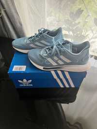 Damskie buty  do biegania  35,5 r. Adidas  FX6879