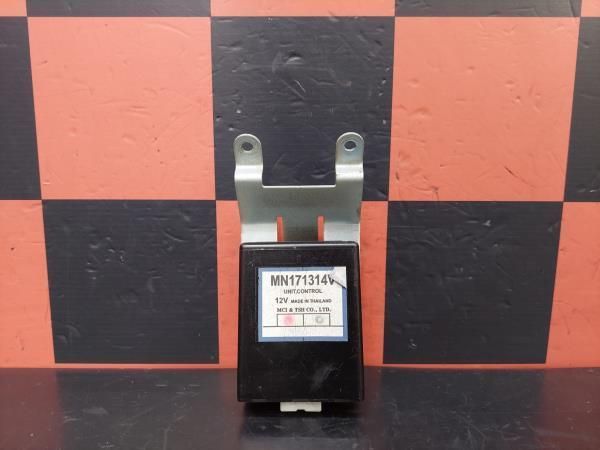 Módulo Controlo Tracção Mitsubishi L 200 / Triton Camião De Plataforma