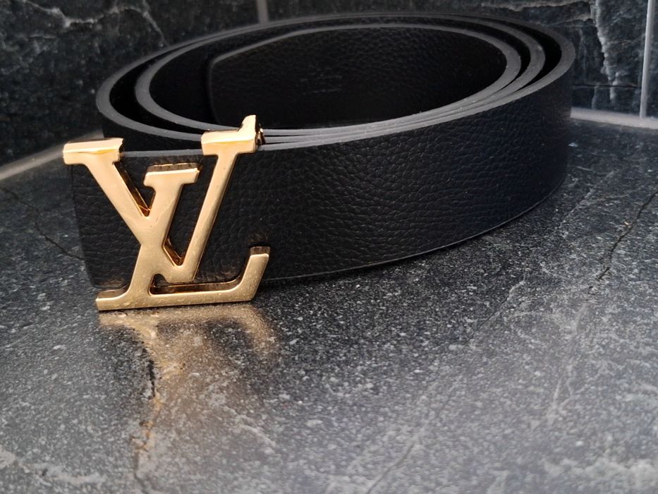 Piękny pasek damski Louis V długość 120 cm