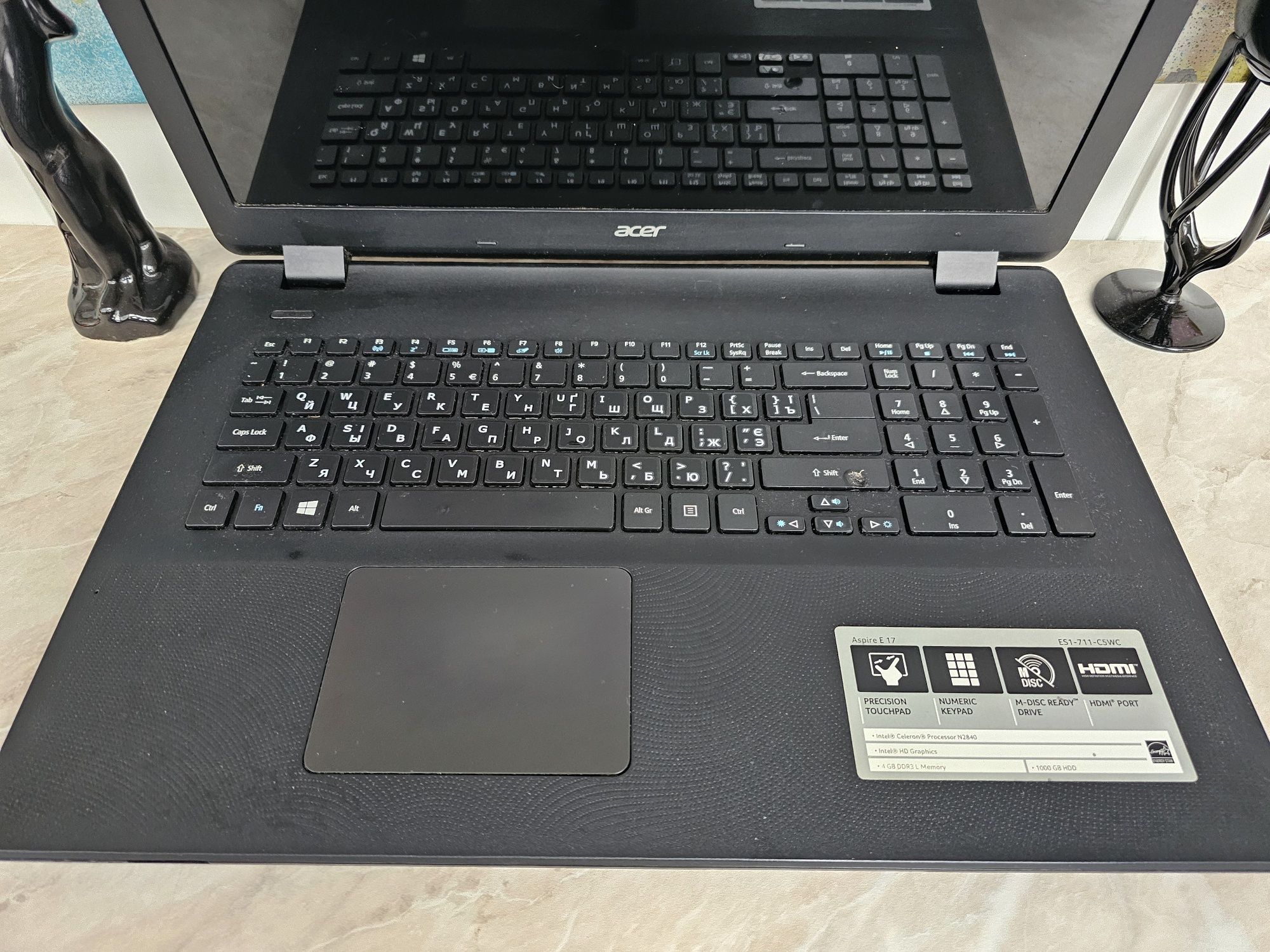 Ноутбук Acer. 17 дюймів