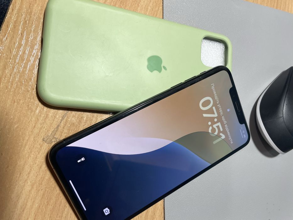 Телефон iPhone 11 PRO Max 64GB Space Gray, чудовий стан